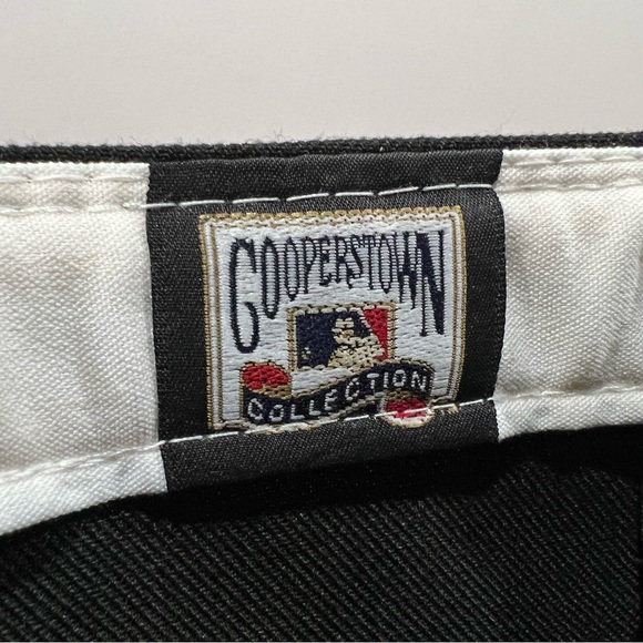 New Era, 59Fifty Fitted Hat, New York Yankees, Black & Green - Picture 4 of 10